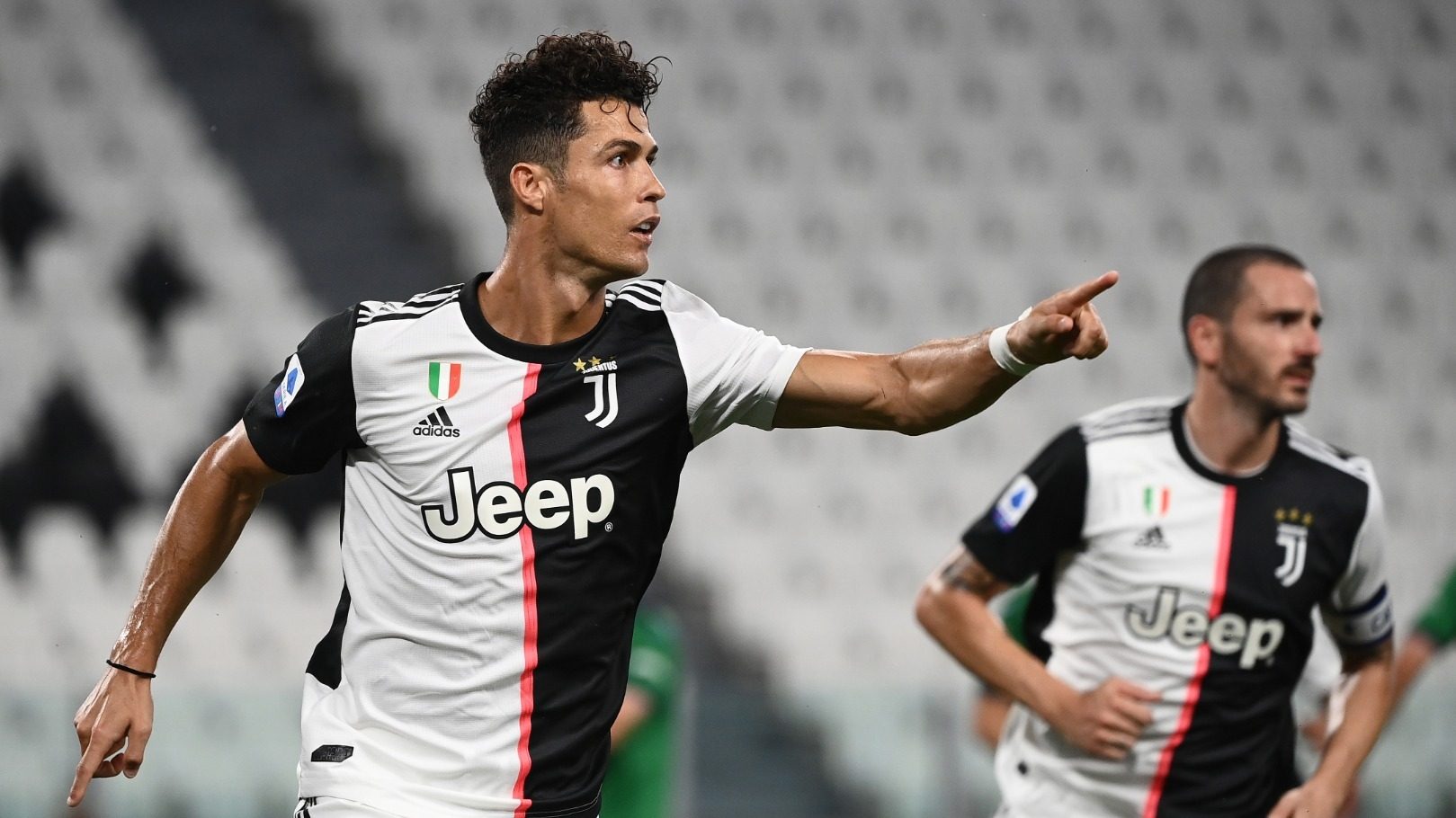 Football news - Cristiano Ronaldo penalty earns Juventus draw at